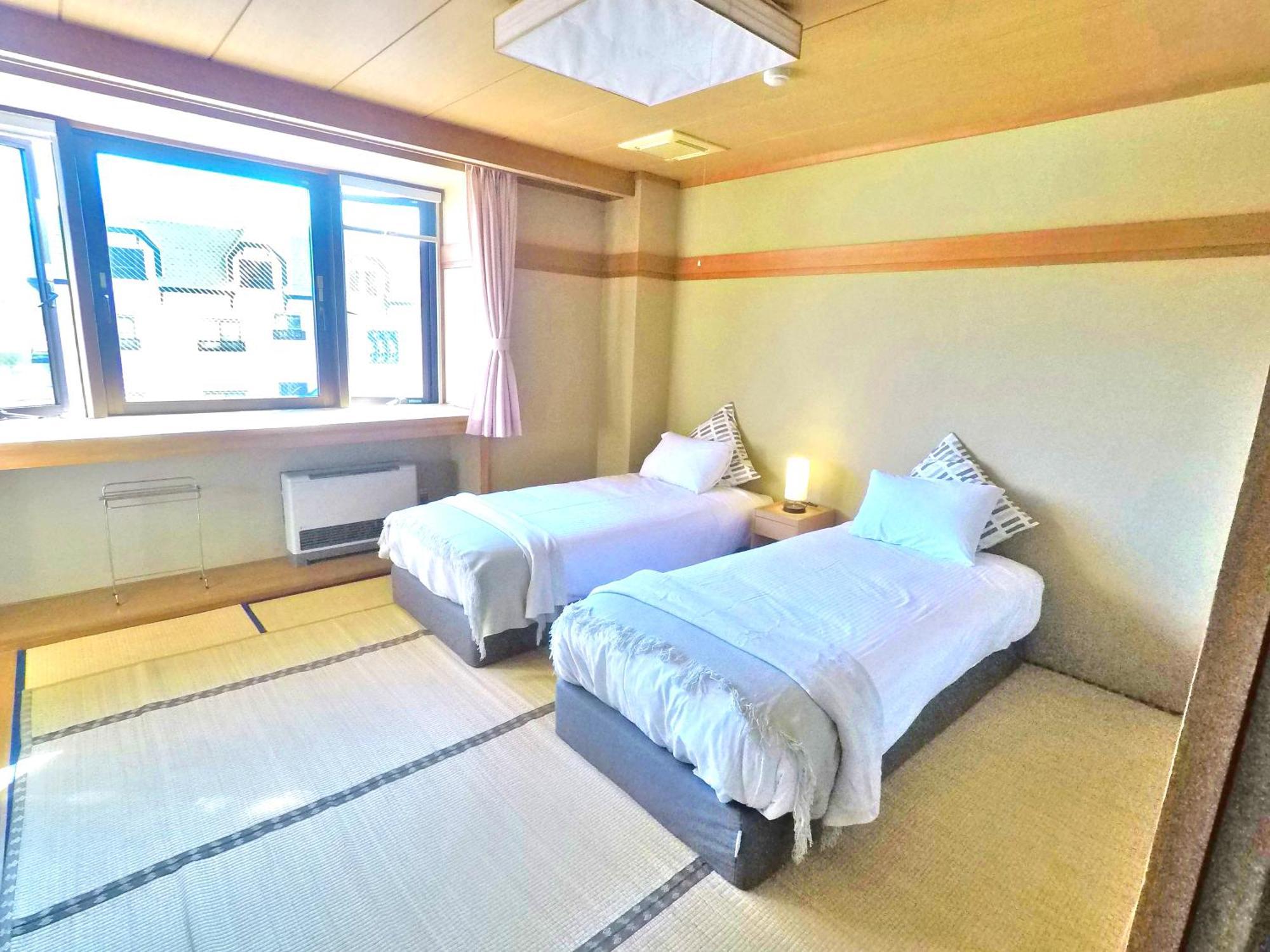 Red Fox Lodge Myoko Exterior photo